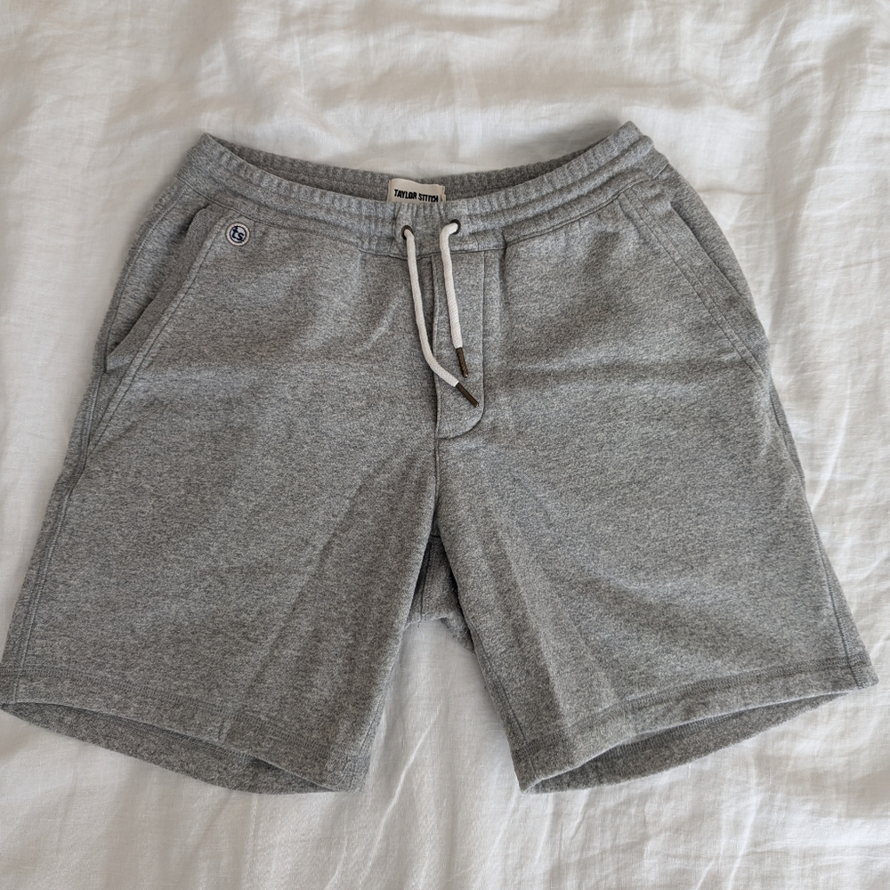 Taylor Stitch Sweatshorts in Ash Gray